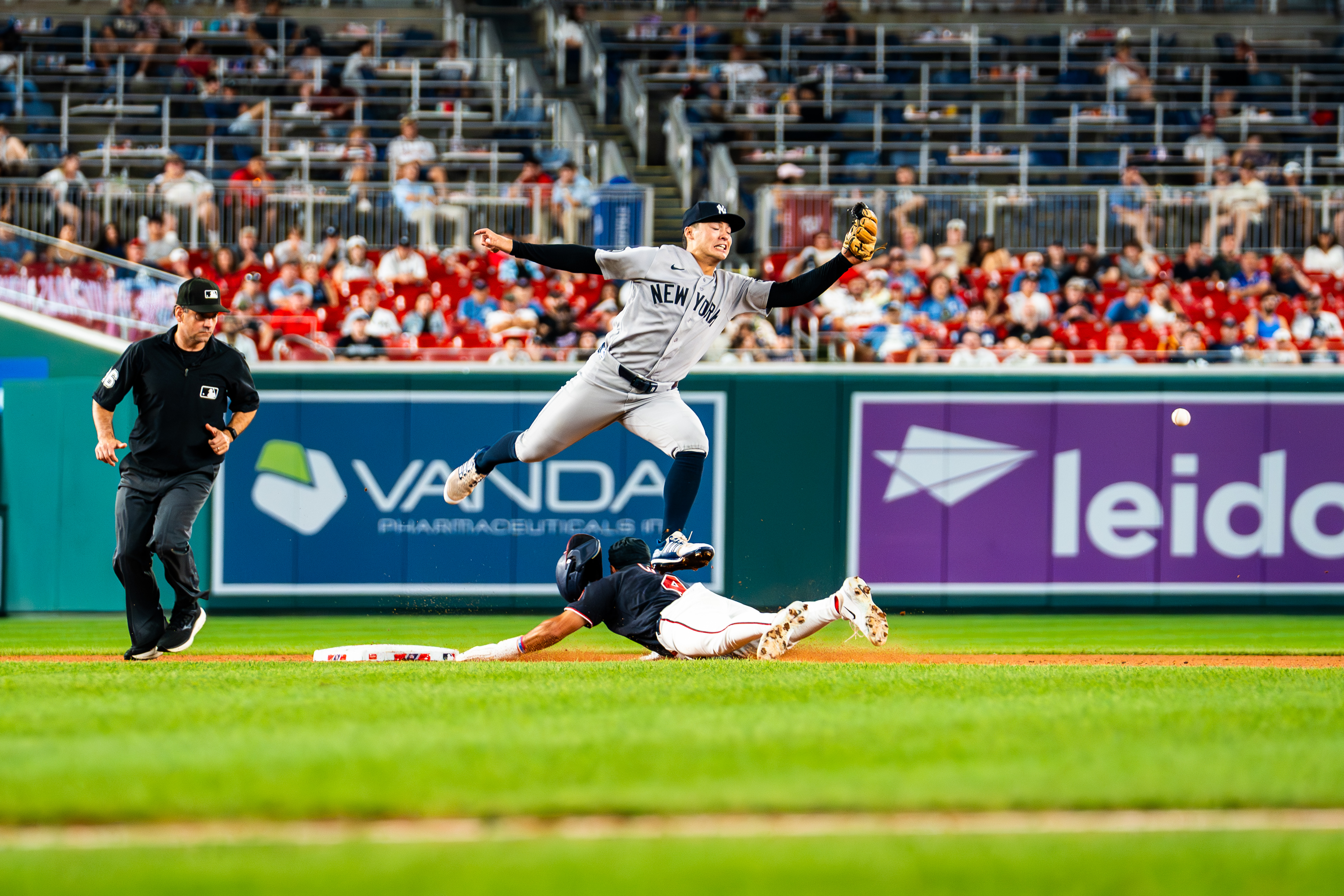 Nationals versus Yankees game coverage